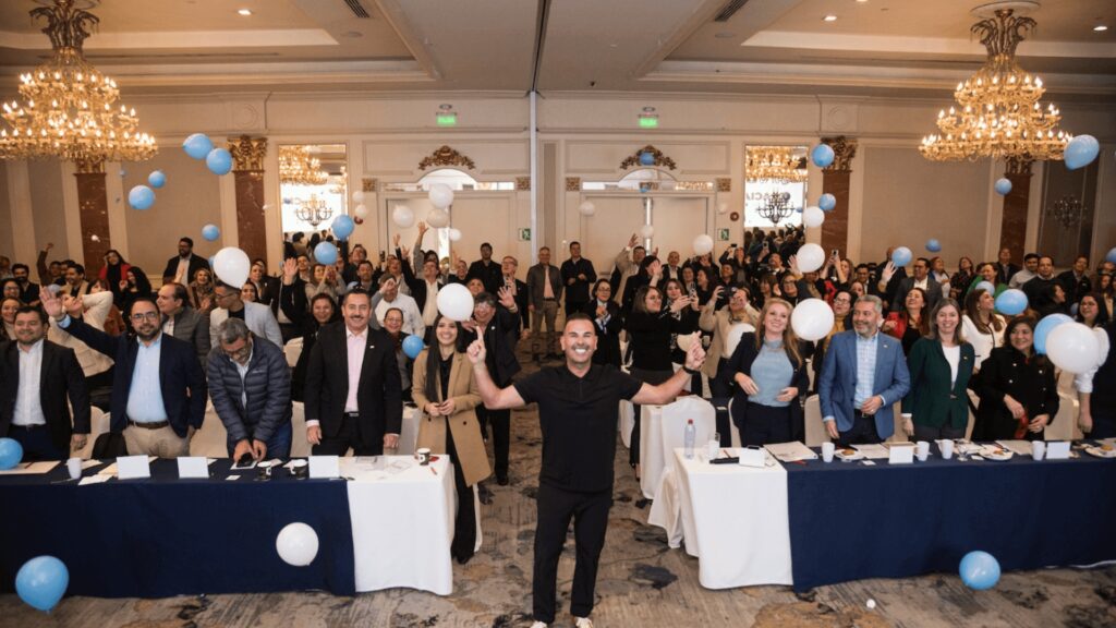 CBR Guatemala capacita a asesores inmobiliarios con la Masterclass “La Jugada Maestra del Asesor Ganador”