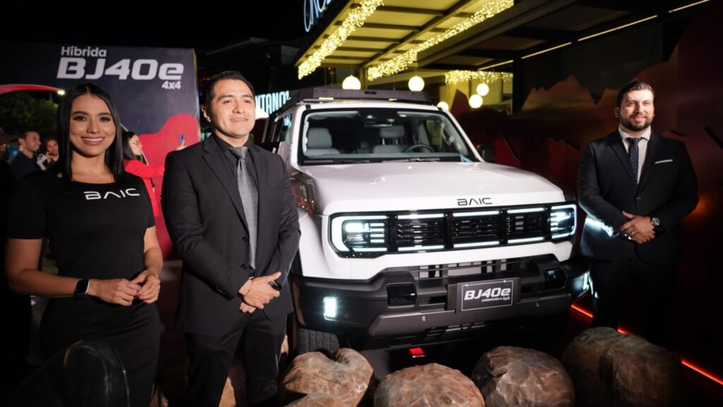 BAIC BJ40E 4x4 híbrida llega a Guatemala para revolucionar el off-road