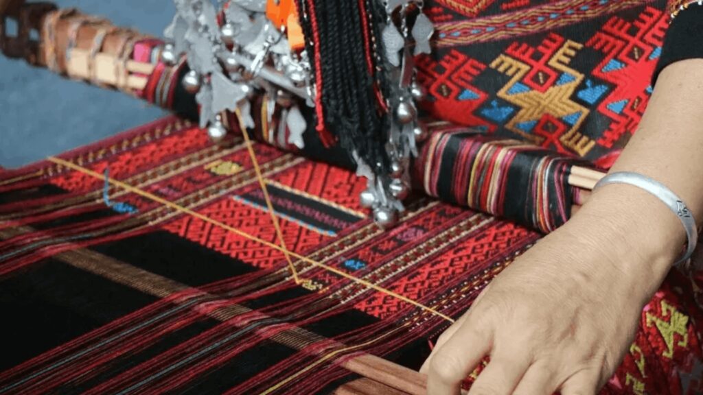 Istanbul Fashion, el punto donde la historia inspira la alta costura