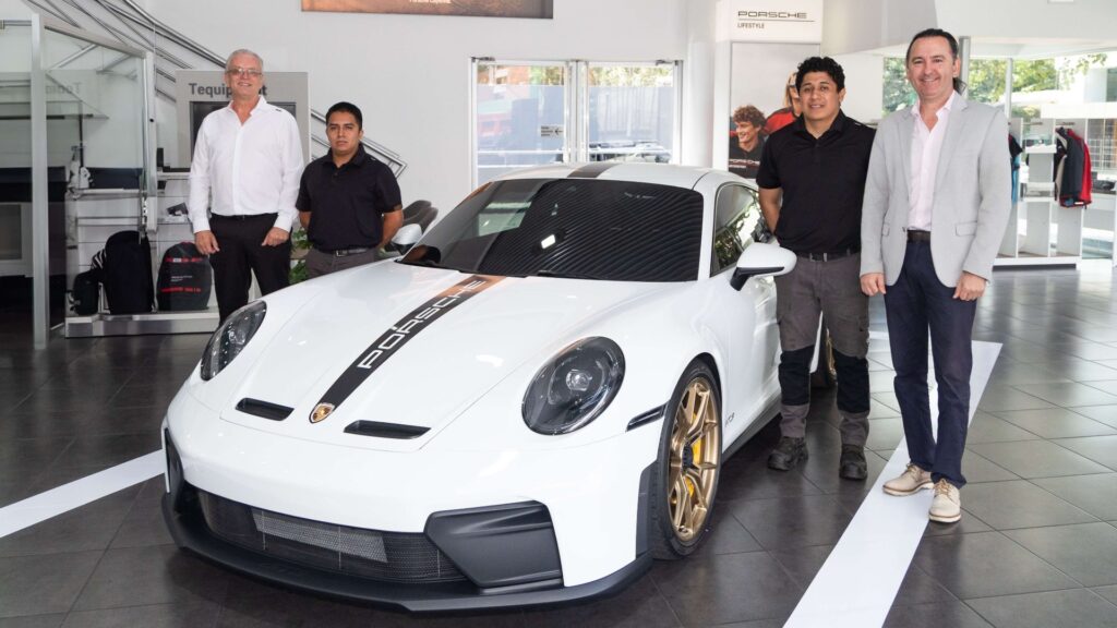 Porsche Guatemala impulsa su servicio posventa con nuevos talentos certificados