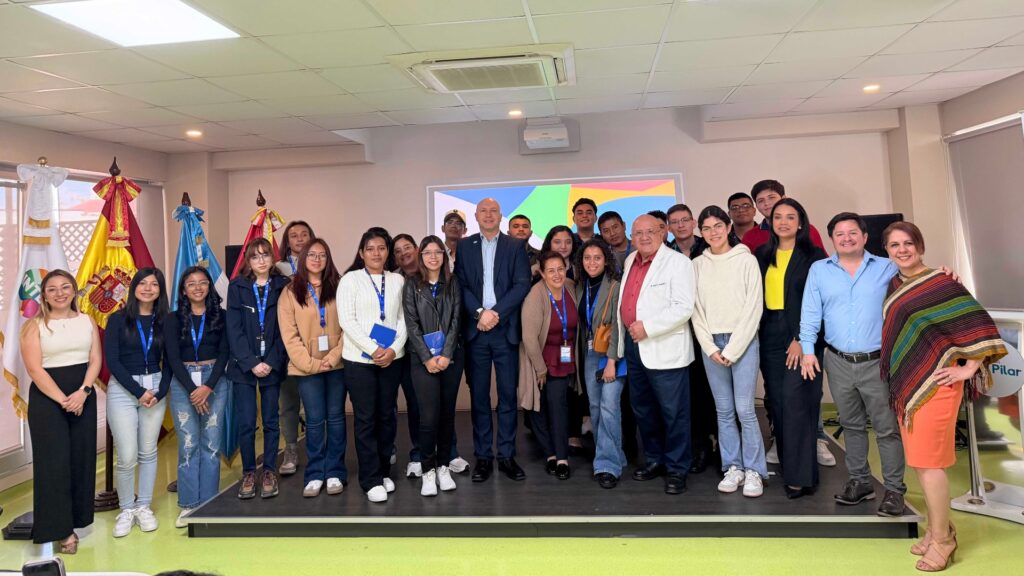 Formación médica en Guatemala evoluciona con centros de simulación de última tecnología