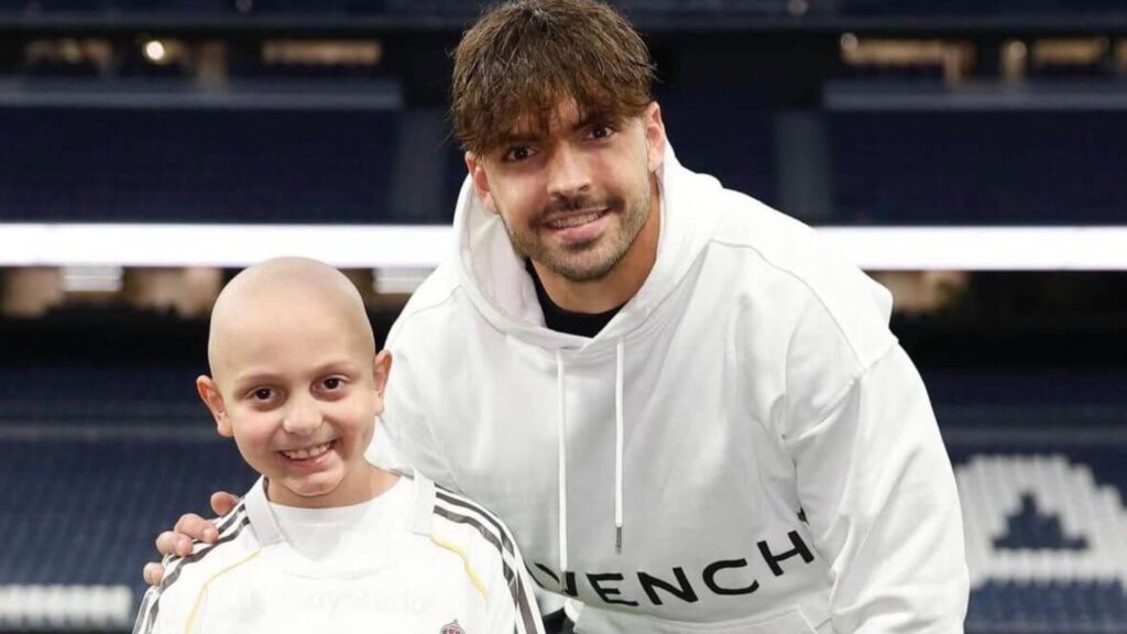 Raúl Asencio dedica su actuación a Elías y deja un mensaje que va más allá del fútbol