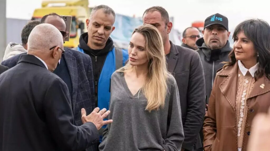 Angelina Jolie visita el paso de Rafah y expresa su solidaridad con la población de Gaza