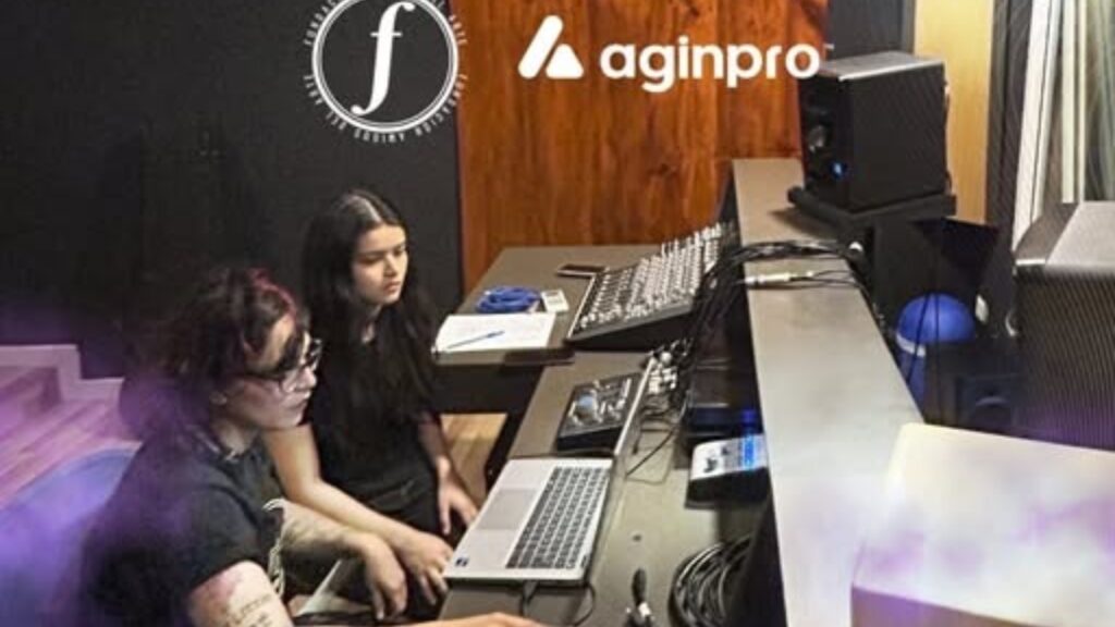 AGINPRO abre convocatoria de beca universitaria para mujeres productoras musicales