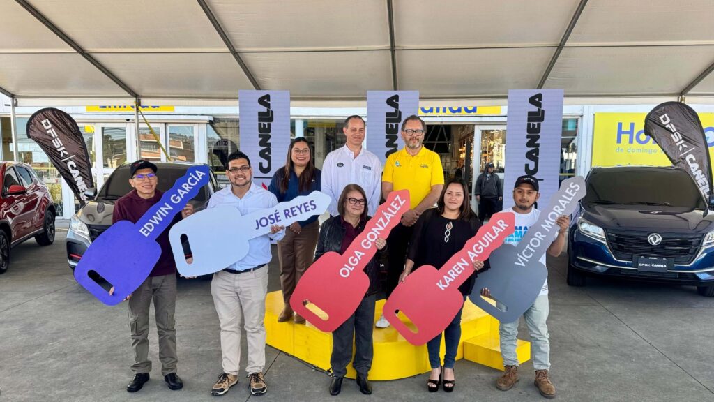 Cinco SUV DFSK Glory 500 son entregados por EPA, Pinturas Corona y Canella