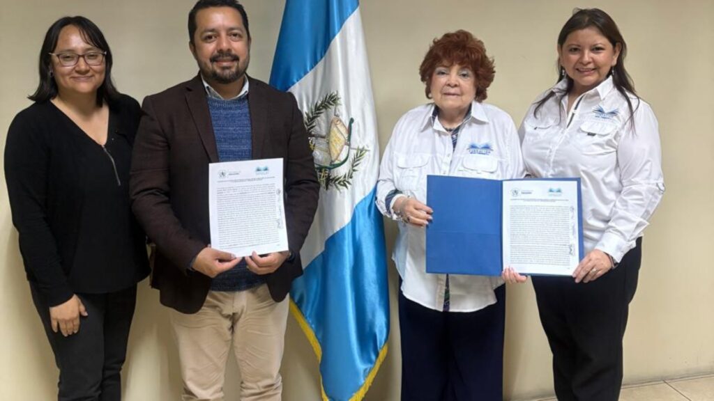 Fundación Miguel Torrebiarte Sohanin y Mineduc unen esfuerzos por el desarrollo educativo en Guatemala