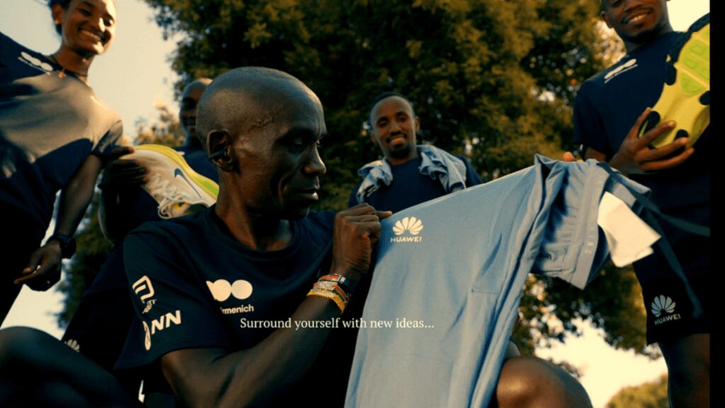 Eliud Kipchoge y Huawei presentan un innovador reloj inteligente para corredores