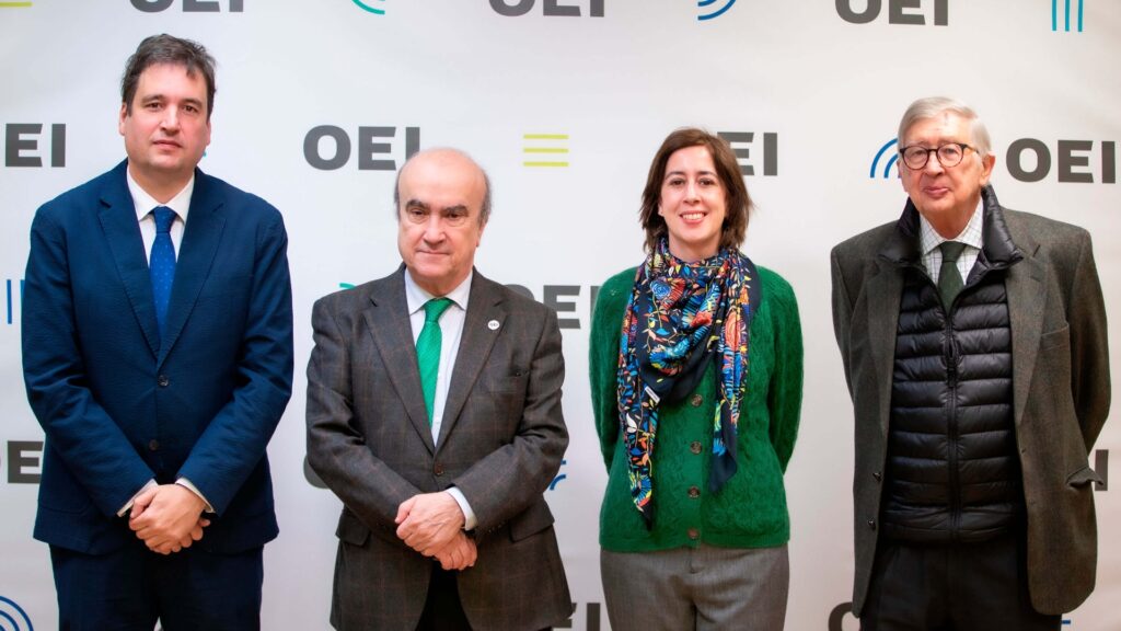 OEI–UNIR amplían oportunidades educativas con 520 nuevas becas