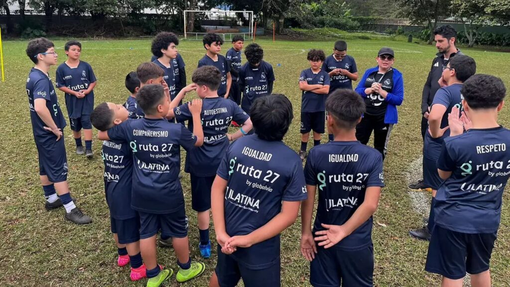 Capacitación y formación deportiva destacan en las III Jornadas de Fútbol en Costa Rica