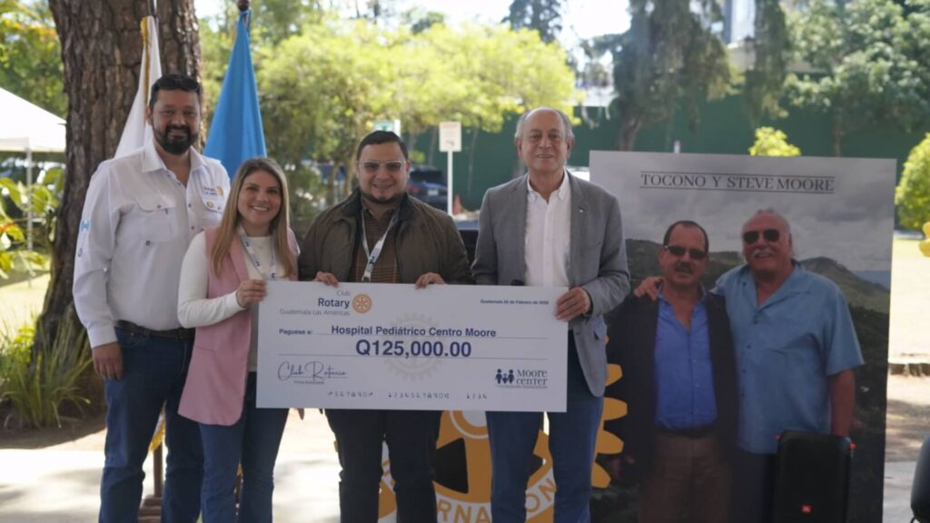 Donativo del Club Rotario Las Américas beneficia a niños atendidos en el Centro Moore