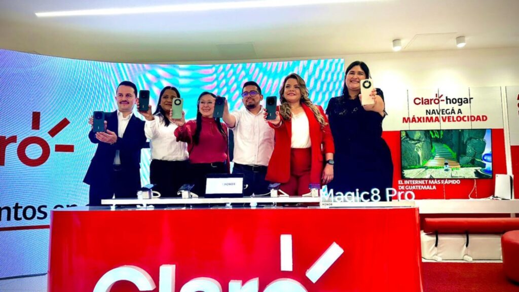 Claro Guatemala presenta el nuevo HONOR Magic8 Pro, innovación y resistencia en un solo dispositivo