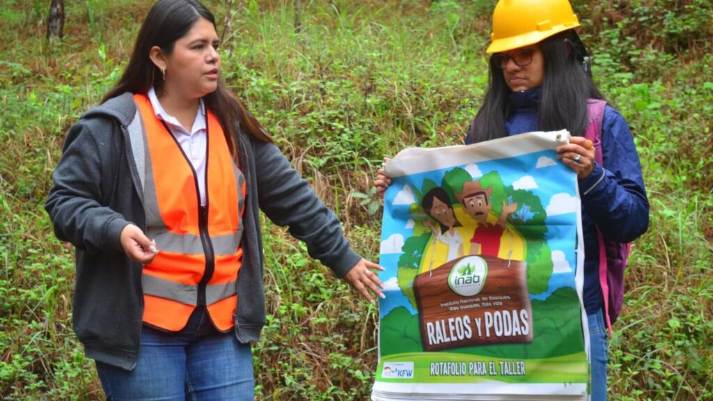 INAB promueve la participación y liderazgo de la mujer en el ámbito forestal