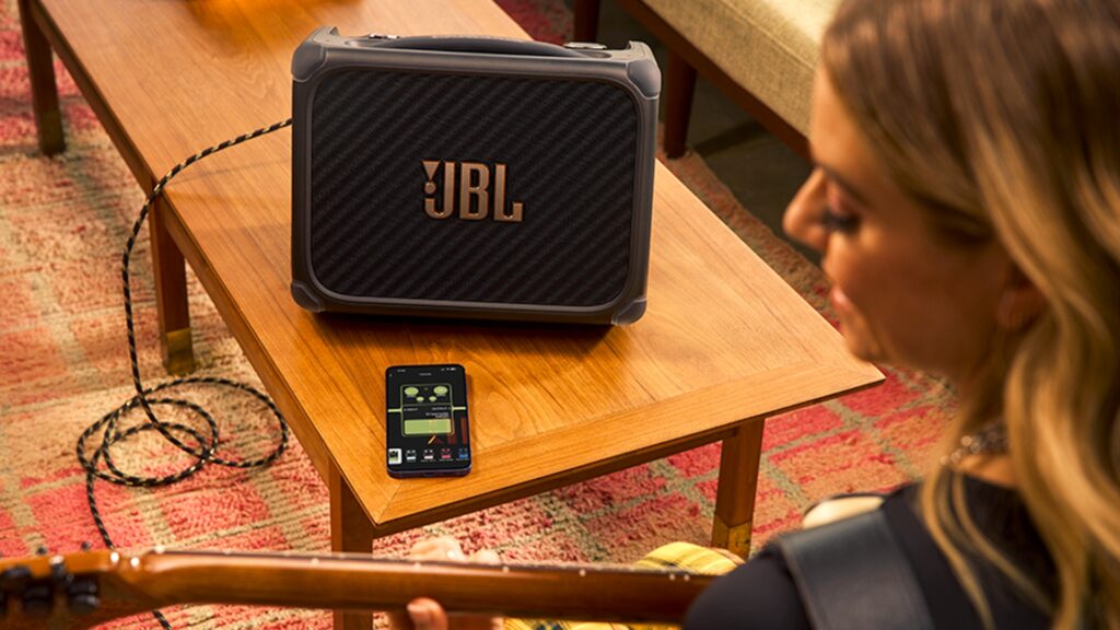 BandBox de JBL llega a México con inteligencia artificial para músicos