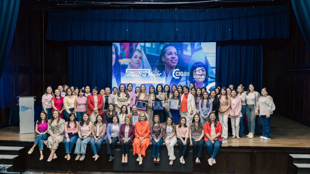 Cámara de Industria de Guatemala reconoce a mujeres que impulsan el desarrollo industrial