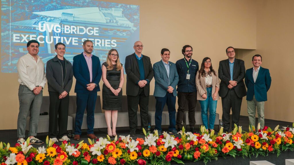 UVG Bridge Business School impulsa el diálogo sobre inteligencia artificial y educación estratégica