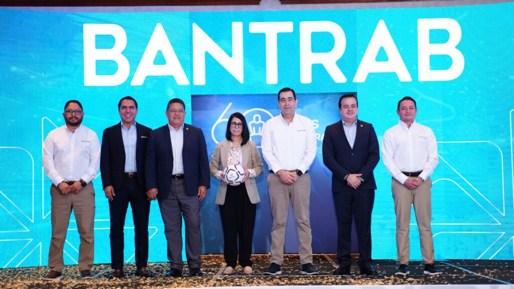 Visa y Bantrab lanzan promoción para vivir el Mundial 2026