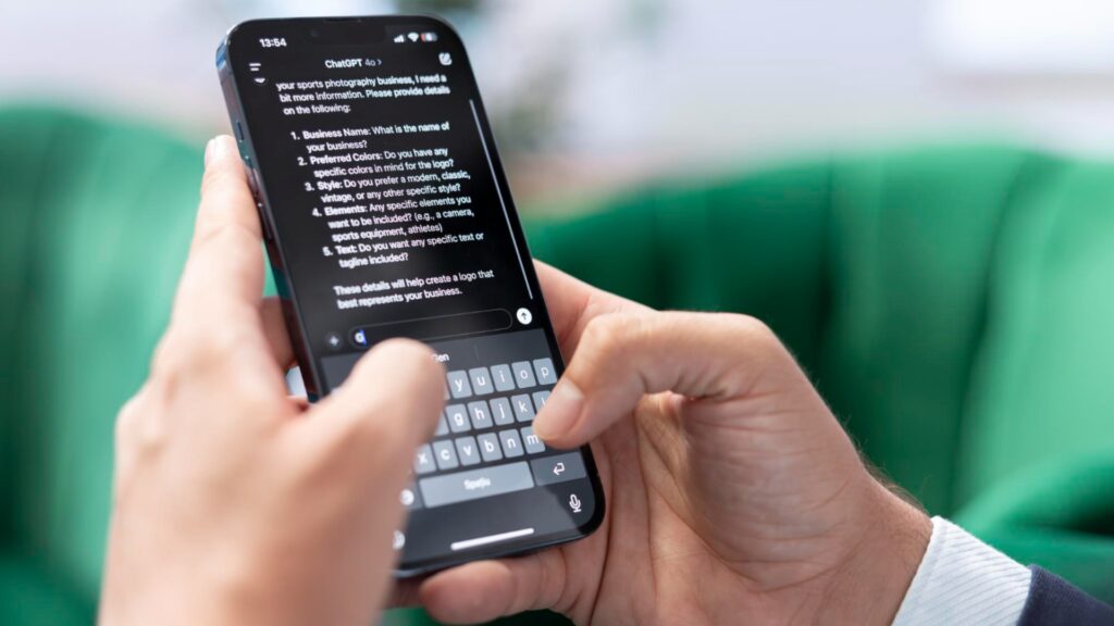 ¿Qué pasa con tus datos en ChatGPT? Riesgos de privacidad y cómo protegerlos