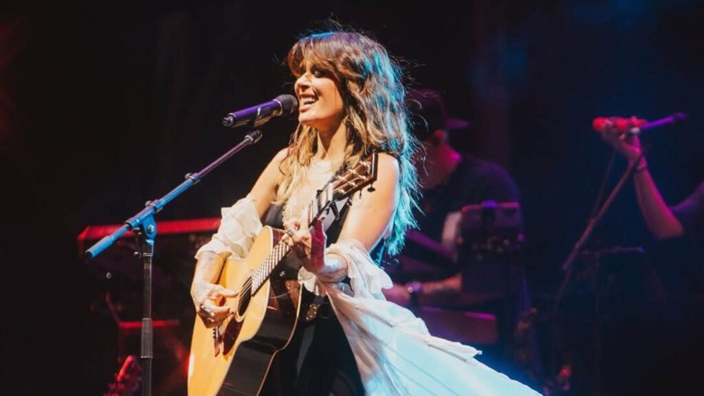 Kany García abre su capítulo más íntimo con Puerta Abierta, su décimo álbum de estudio