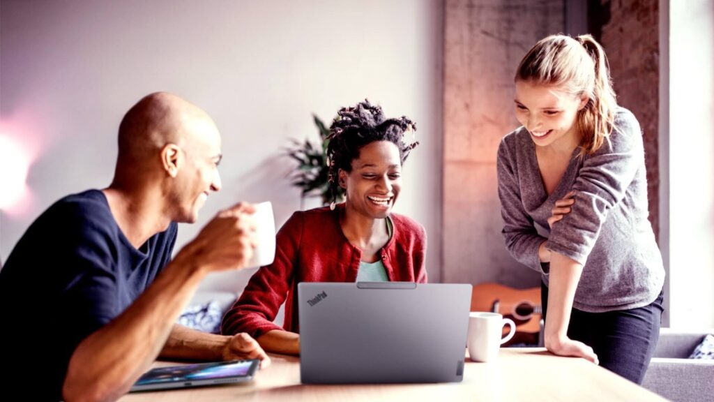 Lenovo renueva su programa Lenovo 360 con mejoras en niveles y comunidad técnica