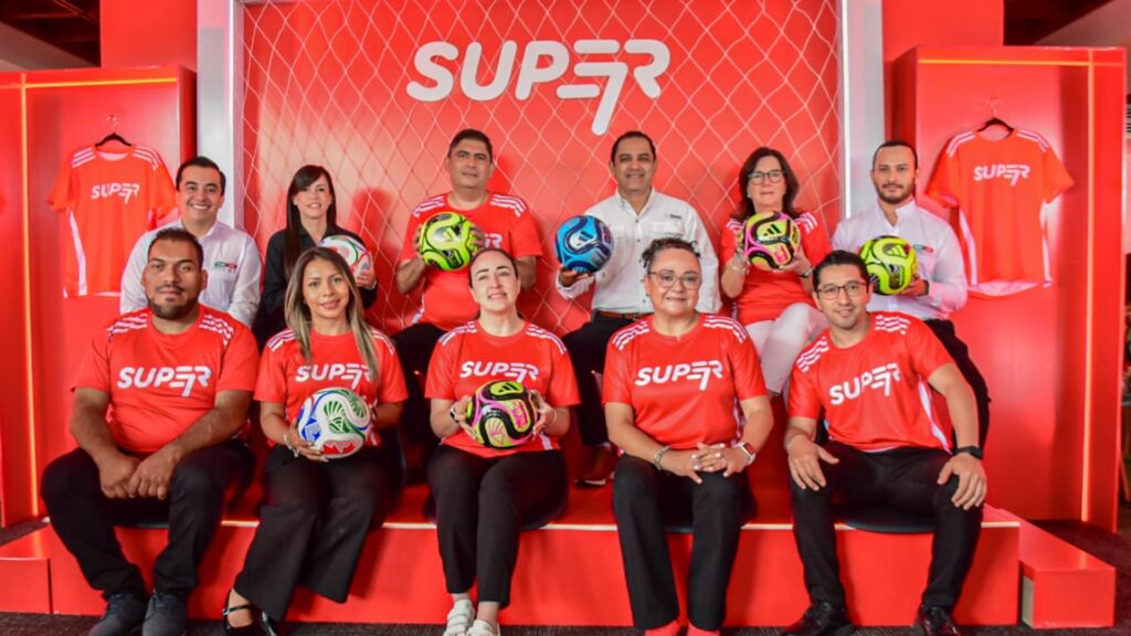 Colección Adidas TRIONDA llega a Súper 7 para los fanáticos del fútbol