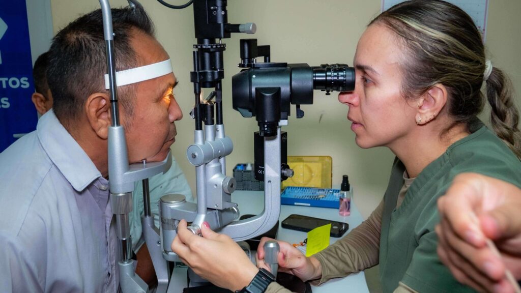 Visualiza lidera campaña para promover la donación de córneas en Guatemala
