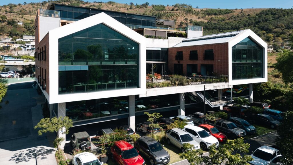 El Cubo Center continúa fortaleciendo el ecosistema de innovación en Guatemala