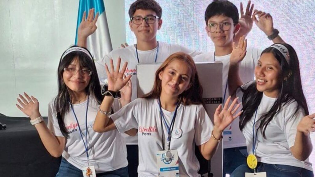 UPANATHON 2026 reconoce el talento joven que transforma Guatemala