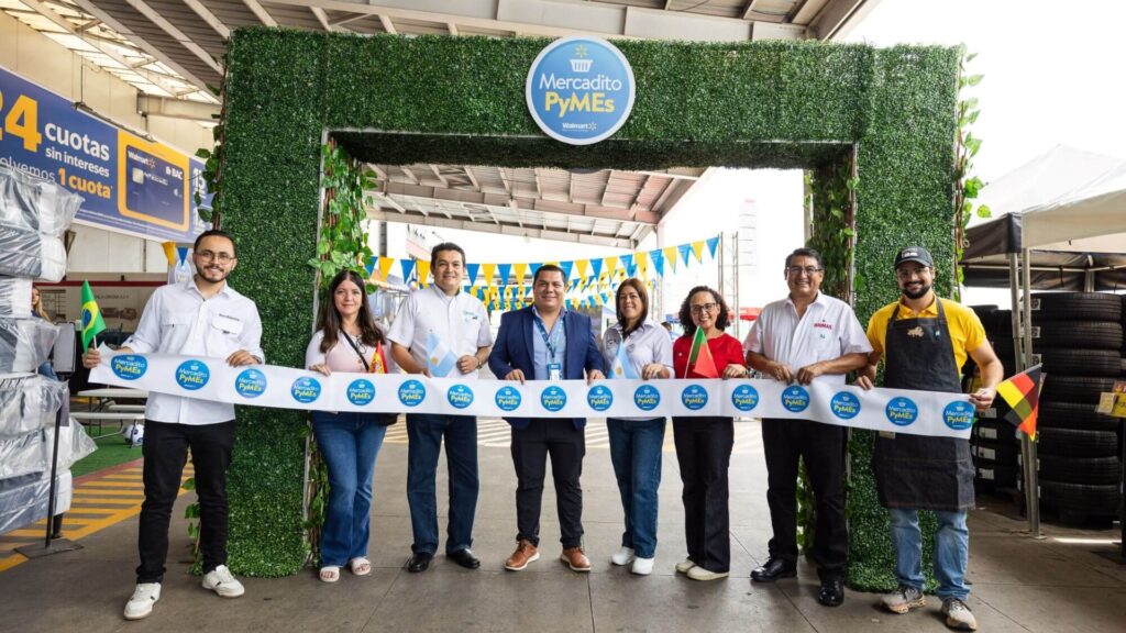 Walmart promueve el desarrollo de sus proveedores locales a través de "Mercaditos PyMEs"