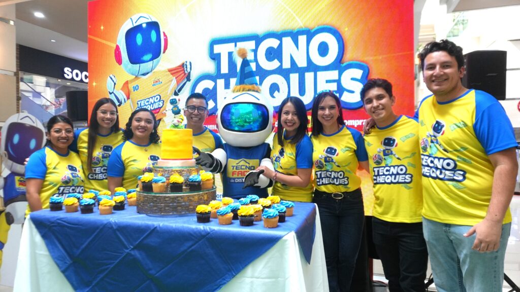 Tecno Fácil de Distelsa celebra 10 años en Guatemala con el regreso de los Tecno Cheques