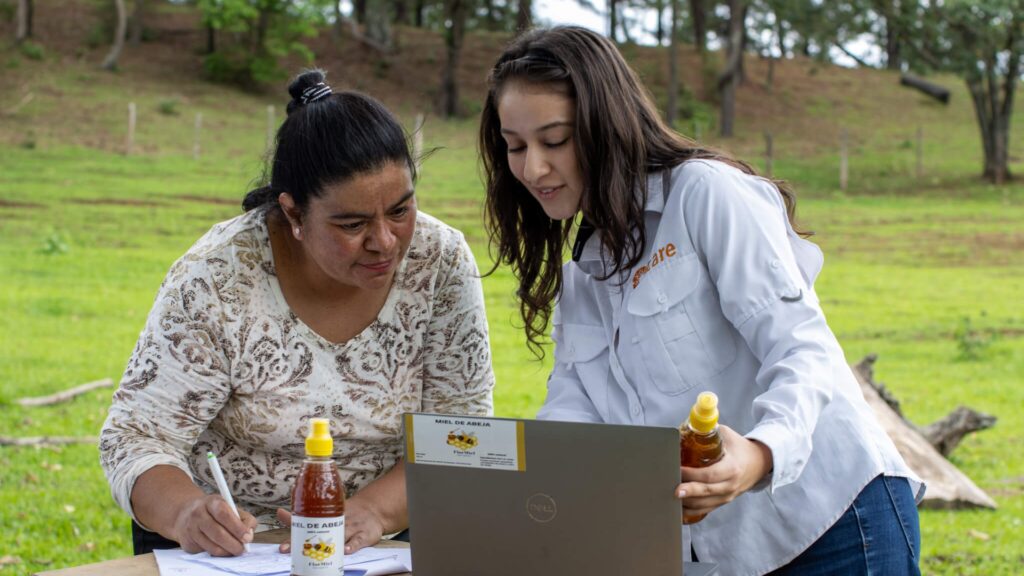 Cargill y CARE renuevan su alianza para impulsar el desarrollo de mujeres rurales en Centroamérica