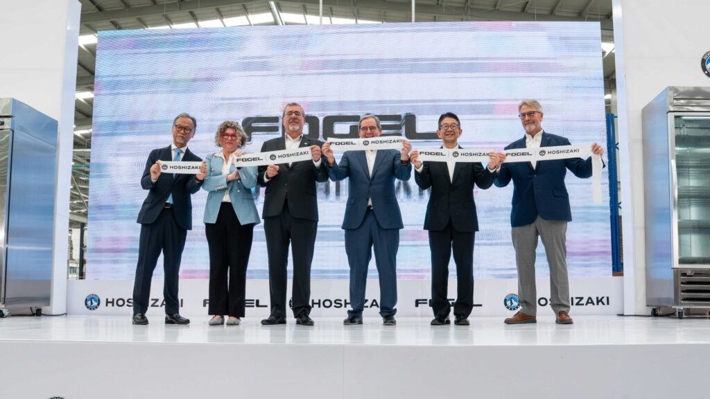 Fogel inaugura mega planta en El Jocotillo que generará 1,800 empleos