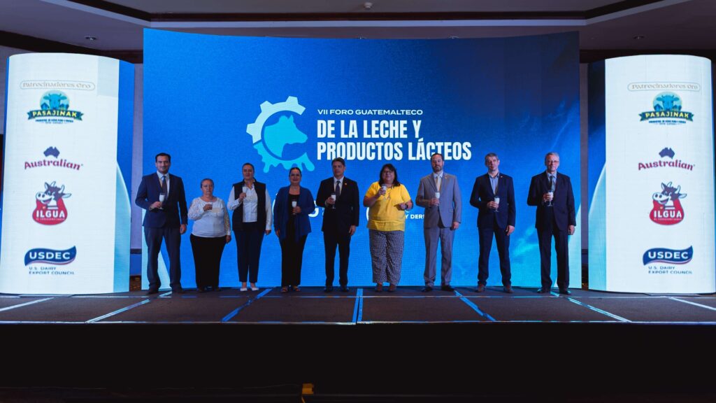 El Foro de la Leche reúne al sector lácteo en su séptima edición