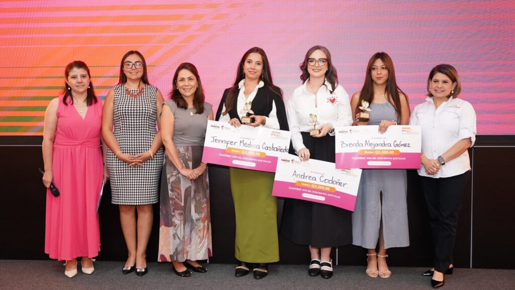 Mujeres BAC y Cámara de Comercio impulsan capacitación en Inteligencia Artificial y Ventas Digitales