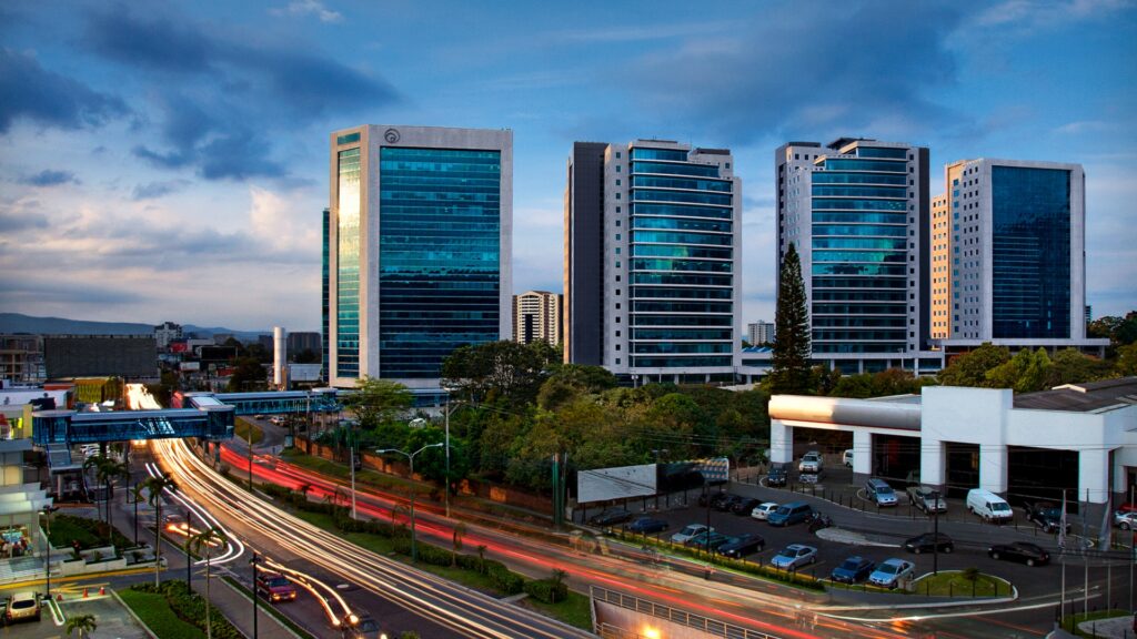 Leasing CMI fortalece su crecimiento con su primera colocación bursátil