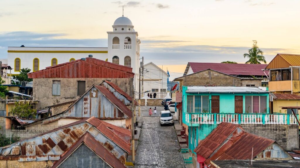 Cristóbal Colón® conecta a viajeros centroamericanos con los destinos turísticos de Guatemala