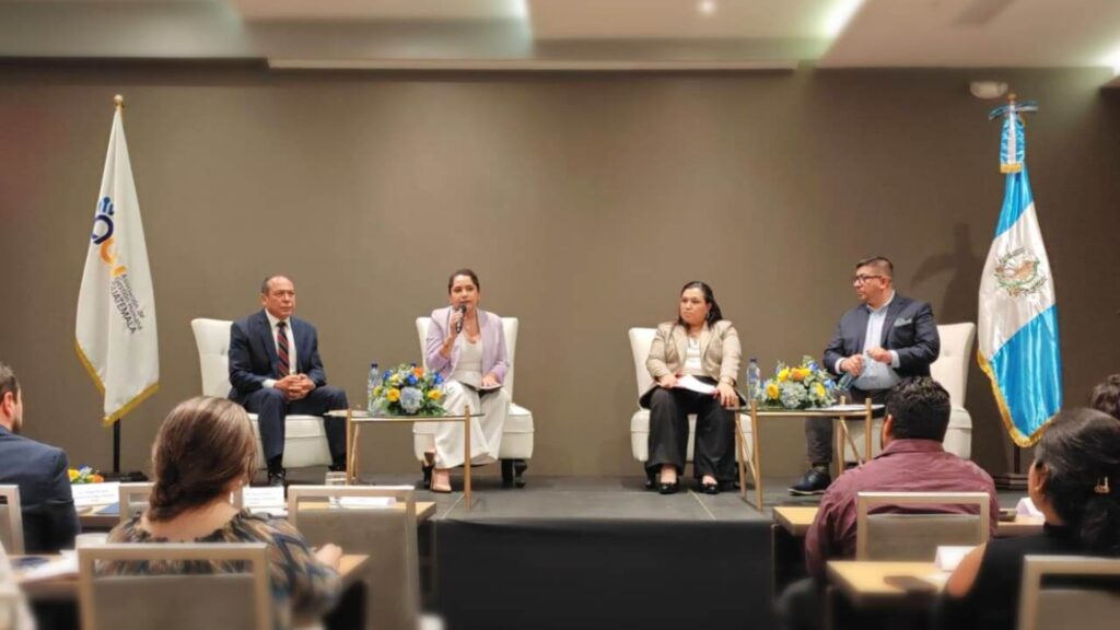 AGH valora avance de iniciativa para regular el teletrabajo en Guatemala