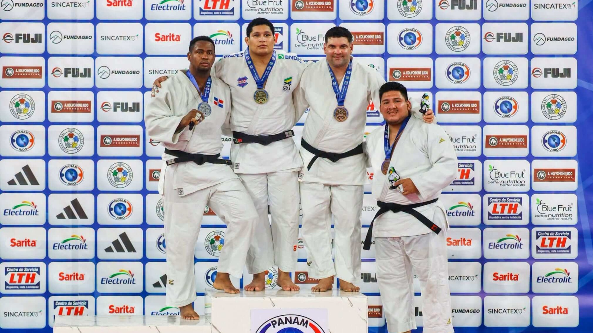 Pérez y Velásquez destacan para Guatemala en el Open Panamericano de Judo