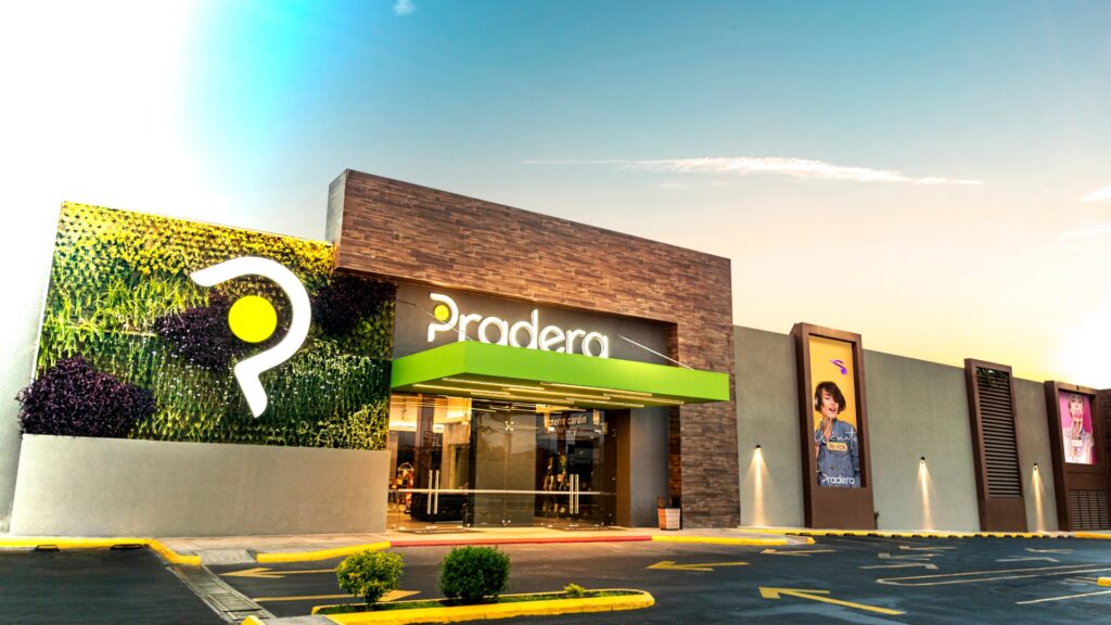 Pradera Chimaltenango celebra 21 años como referente comercial, social y ambiental