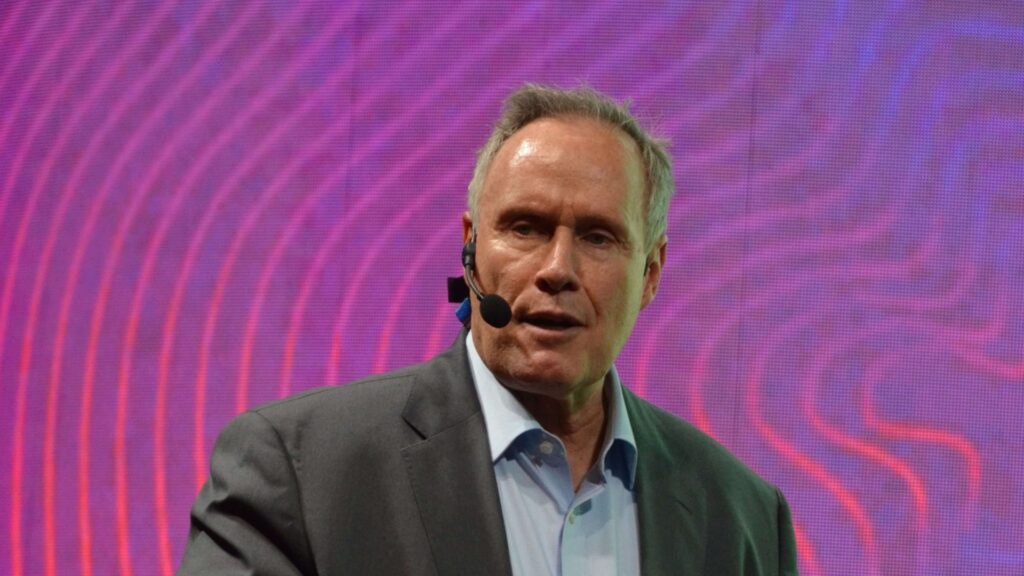 Stephen M. R. Covey lleva a Guatemala una nueva mirada sobre el liderazgo basado en la confianza