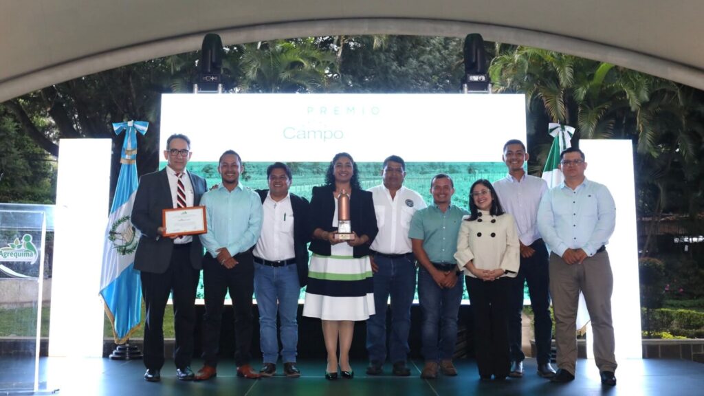 Municipalidad de Aguacatán y BANASA reciben reconocimiento por sus acciones de sostenibilidad agrícola