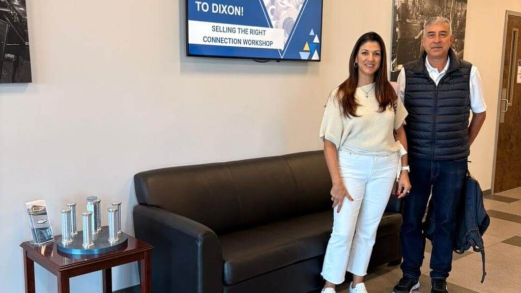 LLAMASA y DIXON fortalecen su alianza para acercar nuevas soluciones a la industria guatemalteca