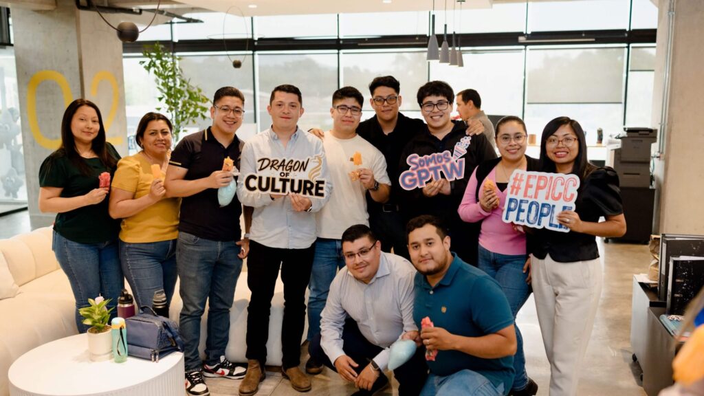 ÍNTEGRO recibe reconocimiento internacional por su cultura y bienestar laboral
