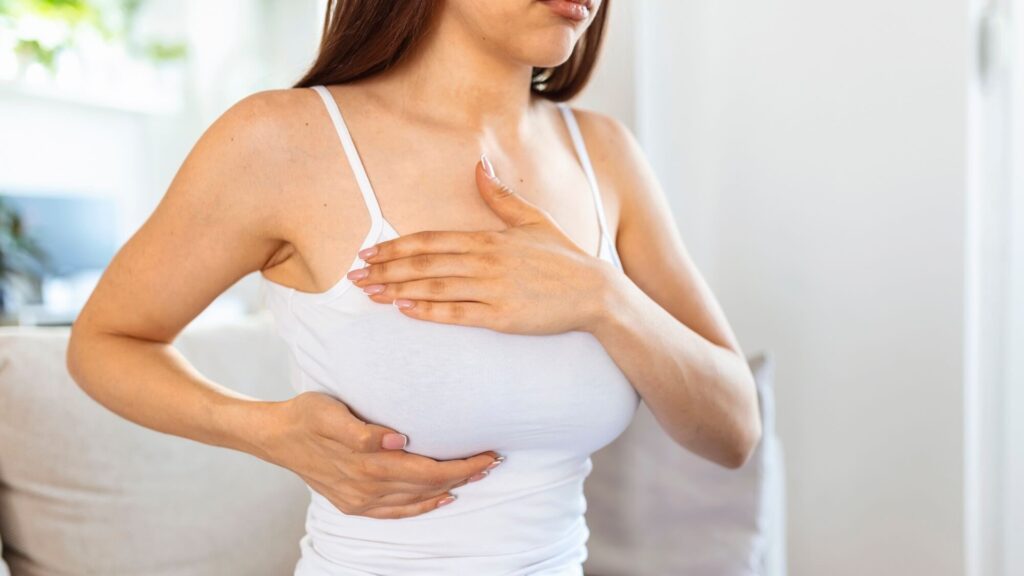 Cáncer de mama inflamatorio: una forma agresiva que puede aparecer sin un bulto