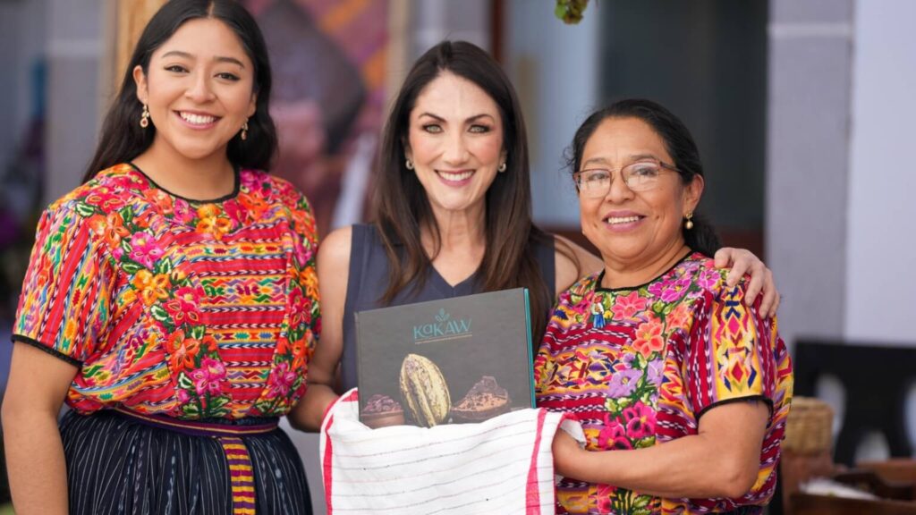 Mirciny Moliviatis presenta “Historias de Mesa”, una serie sobre la cocina guatemalteca