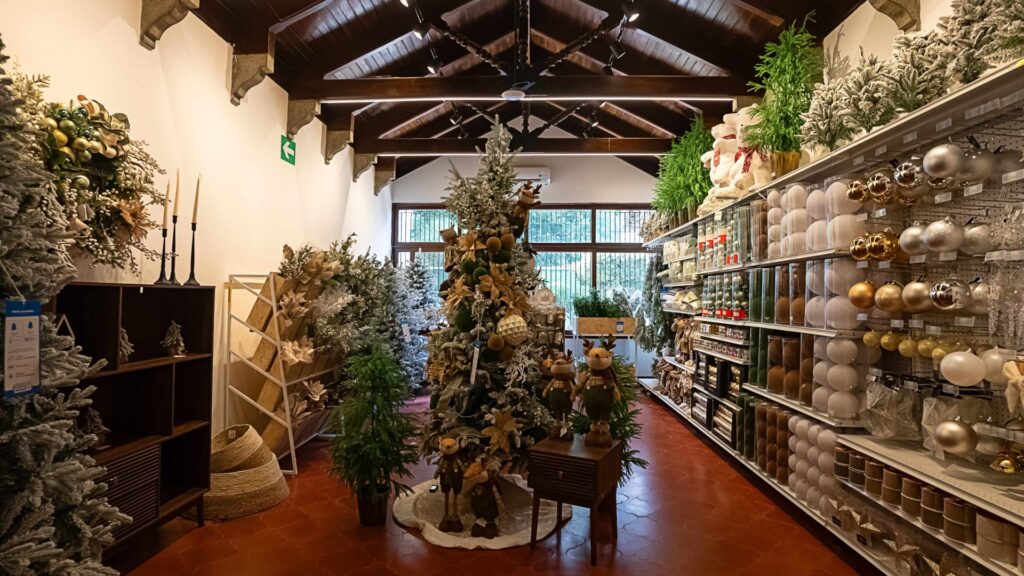 Novex abre una tienda pop-up navideña en zona 14