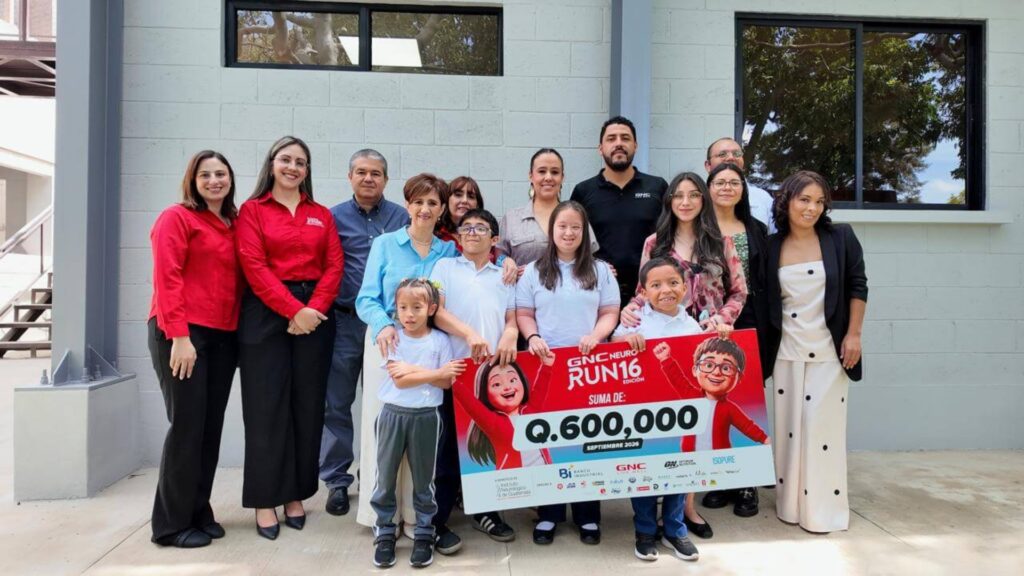 NeuroRun dona Q600,000 al Instituto Neurológico de Guatemala
